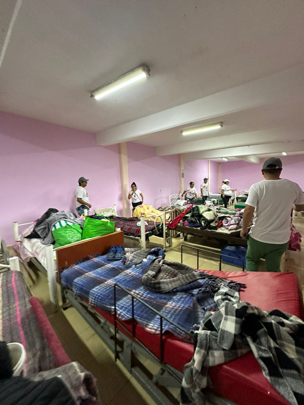 ayudando al albergue una esperanza de vida
